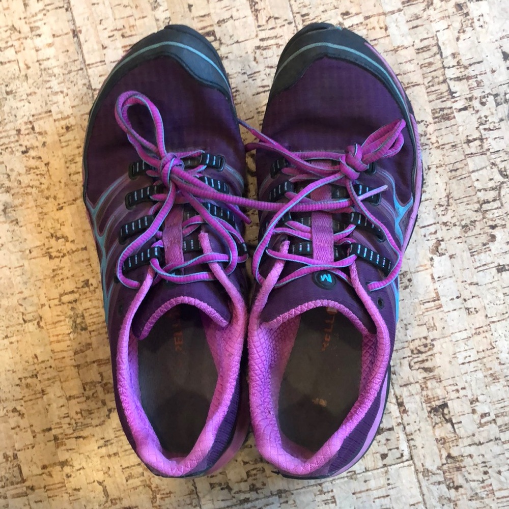 Merrill sneakers all out rush. 8.5 fits true to size